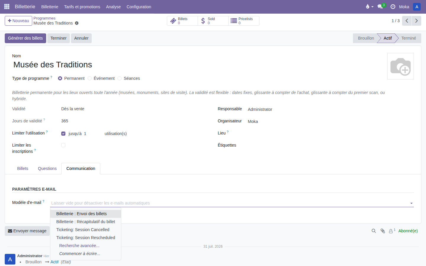 Sélection du modèle d'e-mail, avec les modèles fournis par défaut